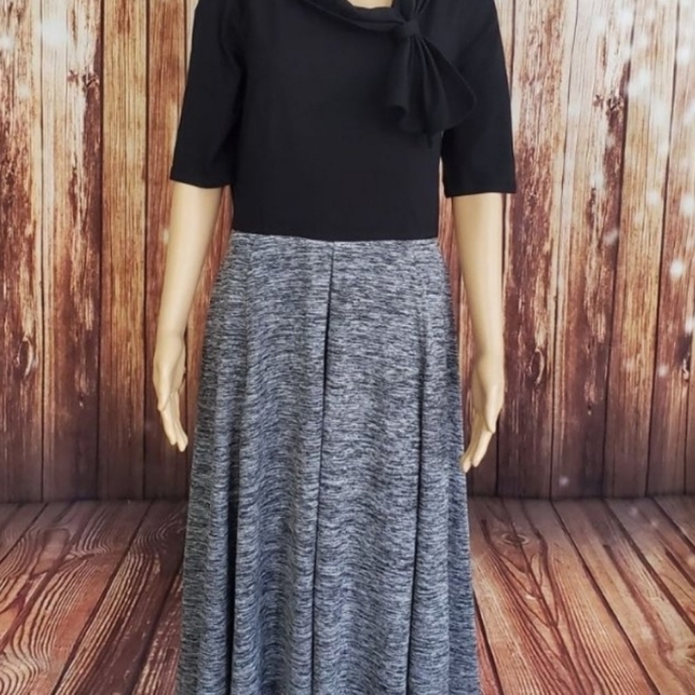 Eshakti Dress